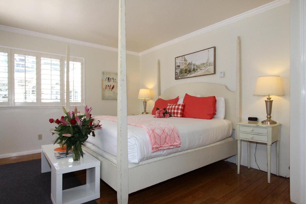Lamp Lighter Inn And Sunset Suites Carmel-by-the-Sea Екстер'єр фото